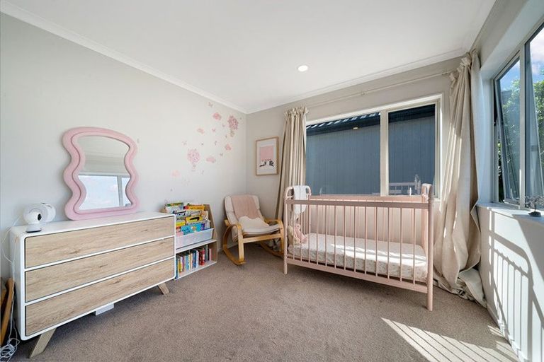 Photo of property in 7 Silvereye Road, Hobsonville, Auckland, 0616