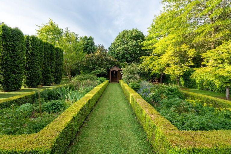 Photo of property in 11 Genesis Drive, West Melton, Christchurch, 7675