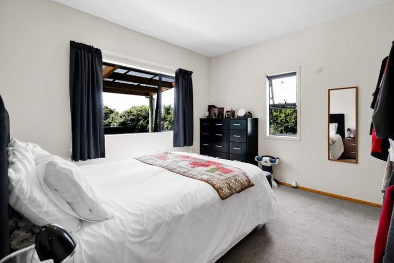 Photo of property in 2952 Eltham Road, Opunake, 4682