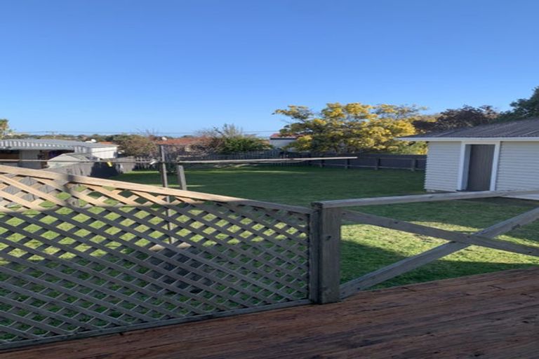 Photo of property in 12 Murch Place, Tawhero, Whanganui, 4500