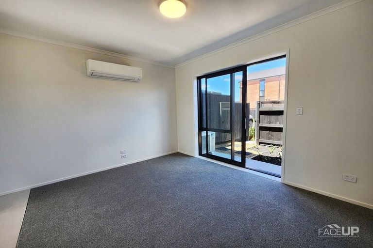Photo of property in 46 Rahopuru Road, Westgate, Auckland, 0614