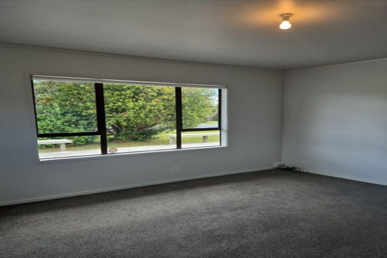 Photo of property in 7 Finch Street, One Tree Point, 0118