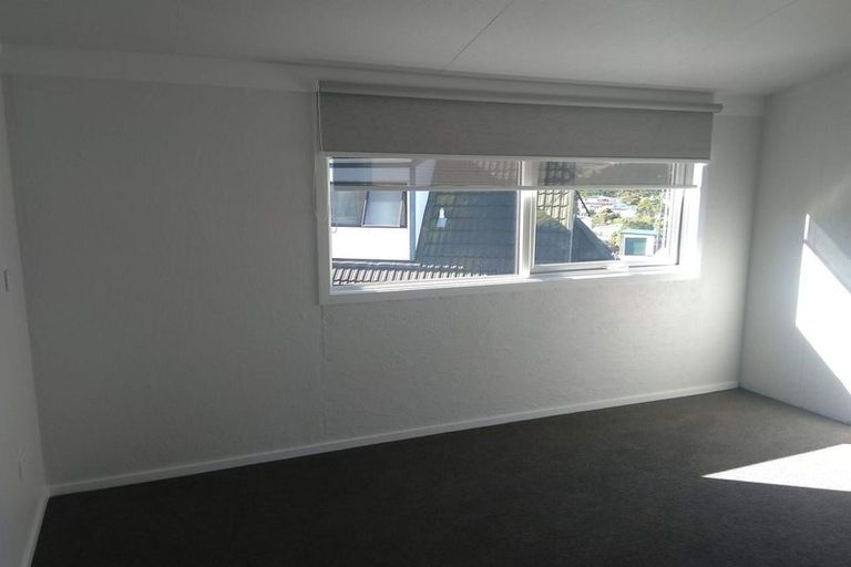 Photo of property in 33c Bracken Road, Paparangi, Wellington, 6037