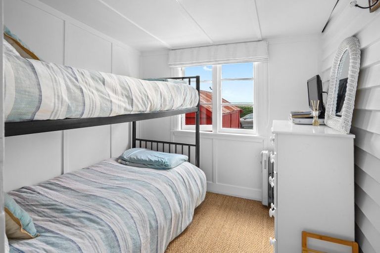 Photo of property in 28 Moody Street, Gore Bay, Cheviot, 7383