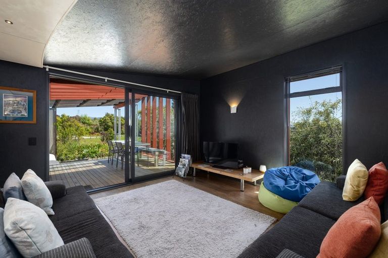 Photo of property in 10 Johnstone Loop, Tasman, Upper Moutere, 7175