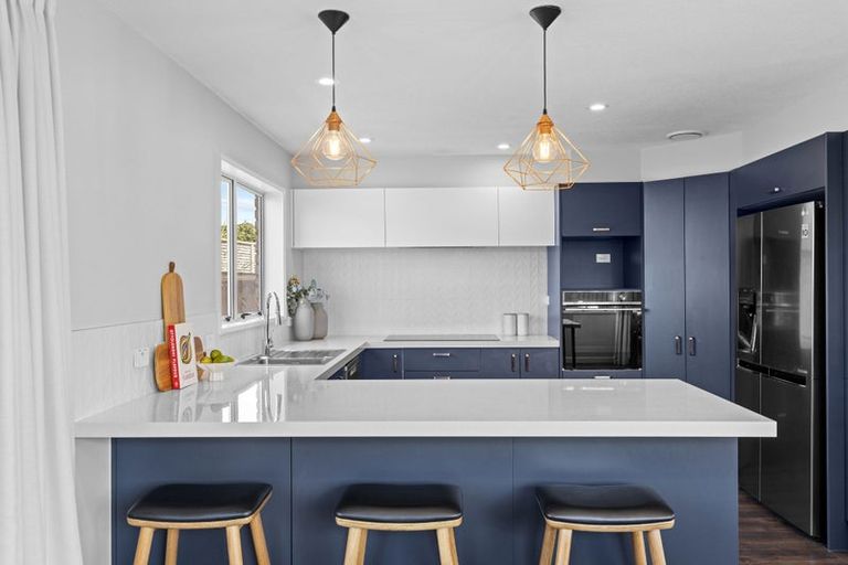 Photo of property in 2/46 Orlando Crescent, Waimairi Beach, Christchurch, 8083