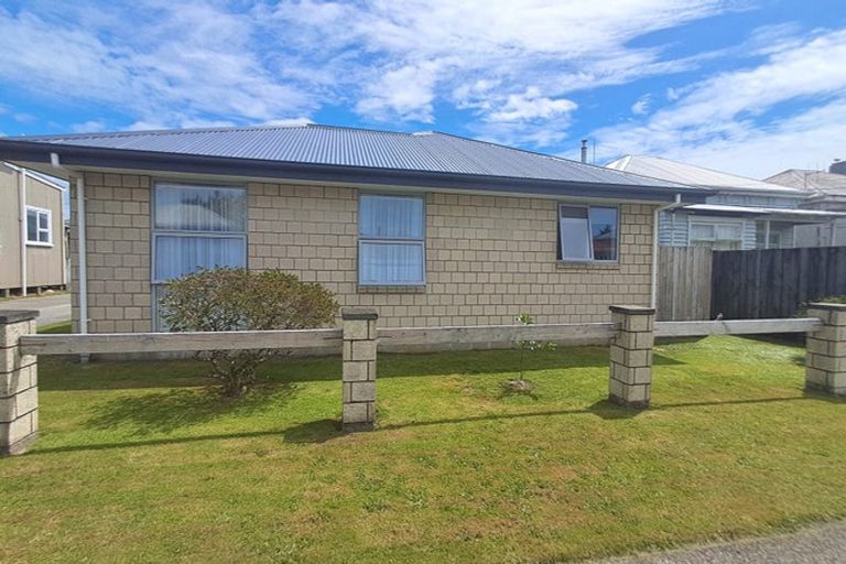 Photo of property in 148a Romilly Street, Westport, 7825