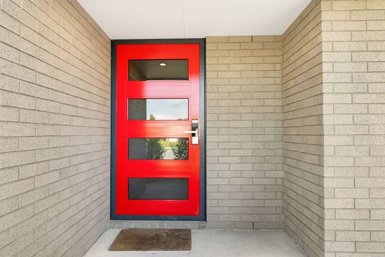 Photo of property in 61 Longcot Drive, Rolleston, 7615