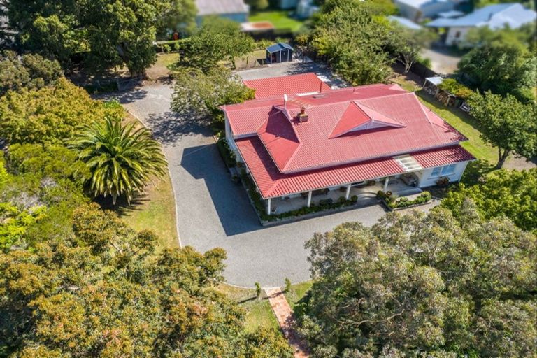Photo of property in 100 Revans Street, Featherston, 5710