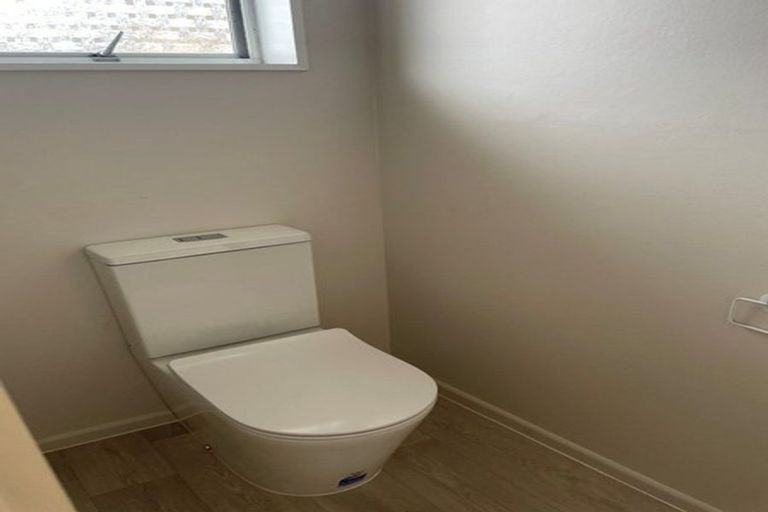 Photo of property in 4 Ferndown Lane, Bromley, Christchurch, 8062