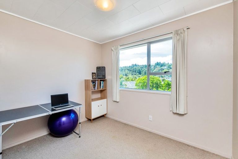 Photo of property in 50 Awaruku Road, Torbay, Auckland, 0630