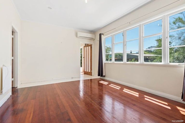 Photo of property in 554c Swanson Road, Ranui, Auckland, 0612