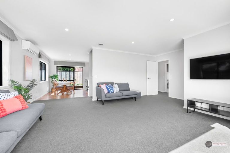 Photo of property in 21a Hall Crescent, Epuni, Lower Hutt, 5011