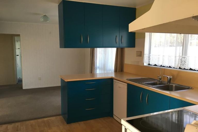 Photo of property in 51 Paramount Parade, Tikipunga, Whangarei, 0112