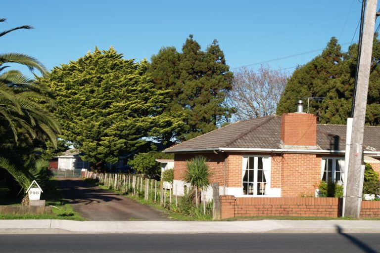 Photo of property in 304 Massey Road, Mangere East, Auckland, 2024