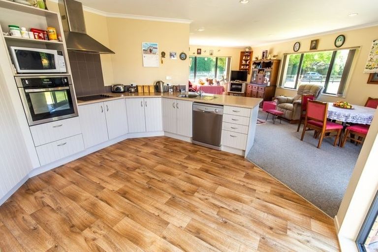 Photo of property in 17 Haultain Street, Kihikihi, Te Awamutu, 3800