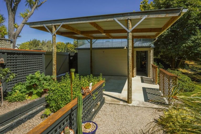 Photo of property in 16 Robinson Street, Cheviot, 7310