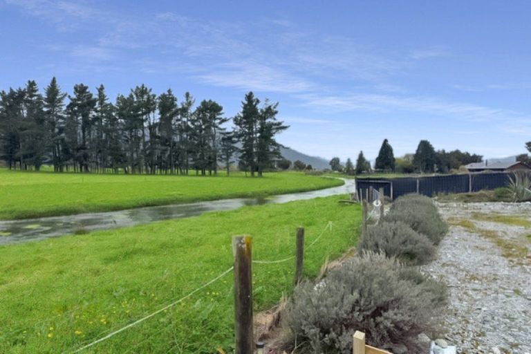 Photo of property in 115 Upper Kokatahi Road, Kokatahi, 7881