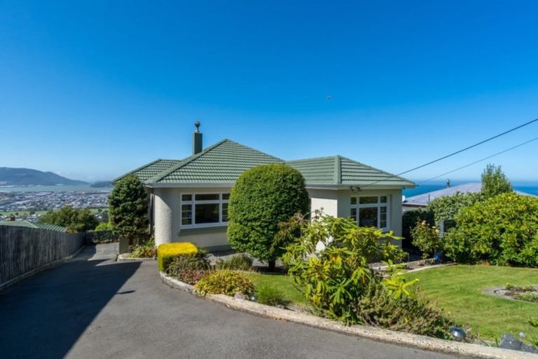 Photo of property in 8 Marewa Street, Kew, Dunedin, 9012