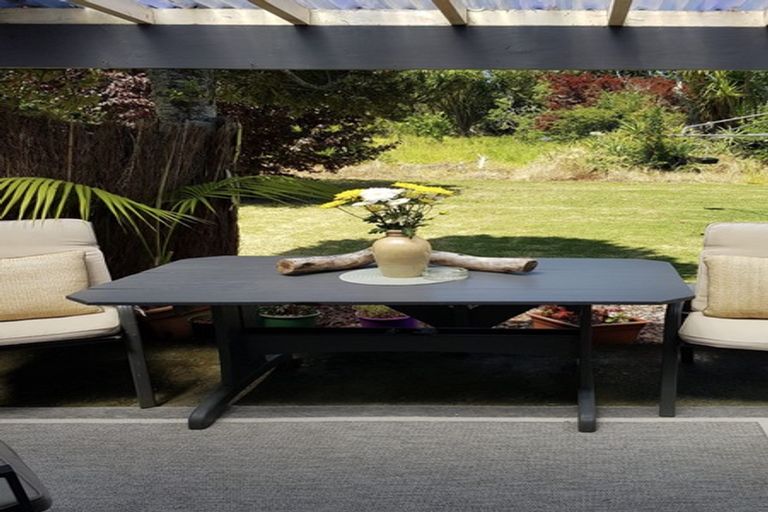 Photo of property in 10 Clarks Lane, Hobsonville, Auckland, 0618