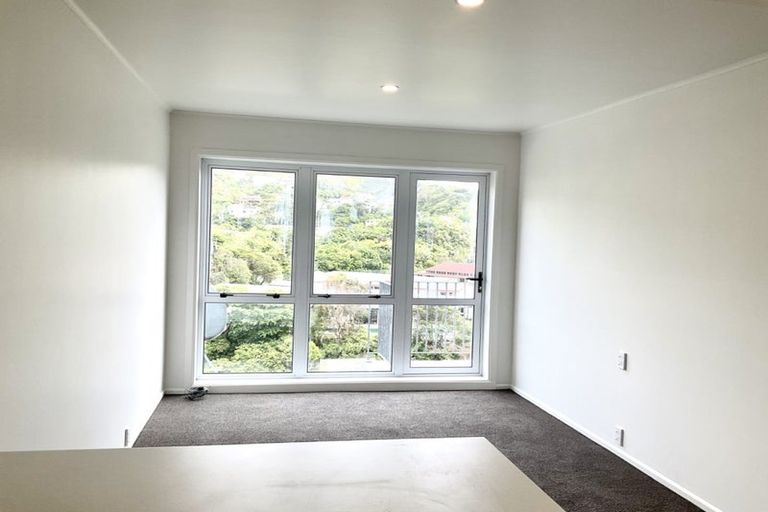 Photo of property in 12/29 South Karori Road, Karori, Wellington, 6012