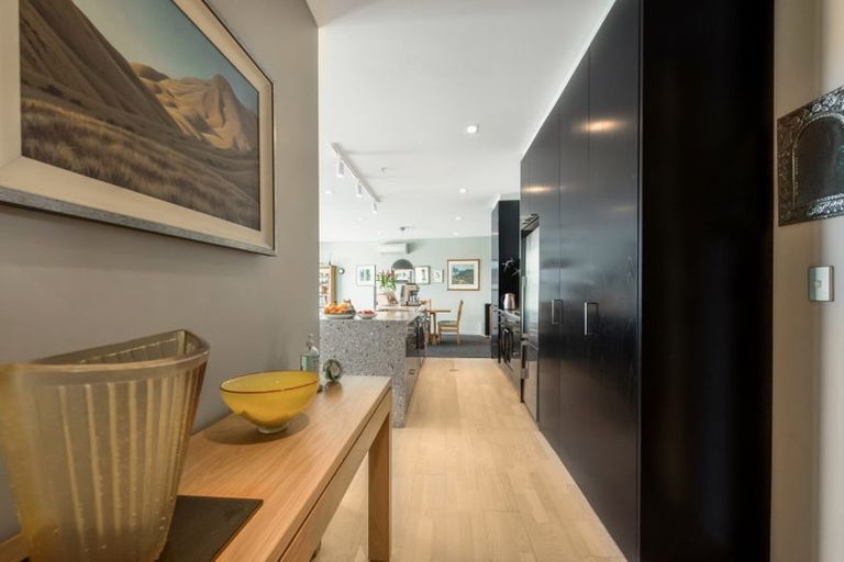 Photo of property in Chews Lane Apartments, 10g/9 Chews Lane, Wellington Central, Wellington, 6011