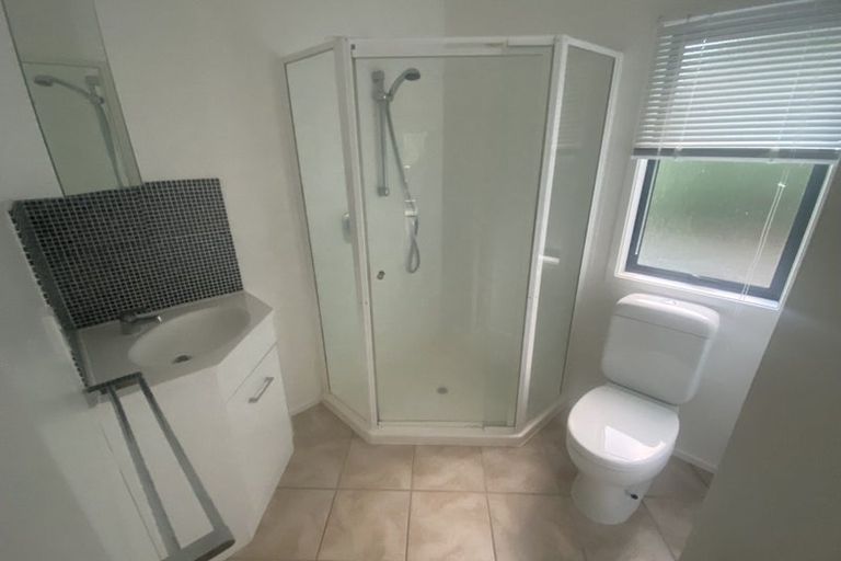 Photo of property in 18/3 The Avenue, Albany, Auckland, 0632