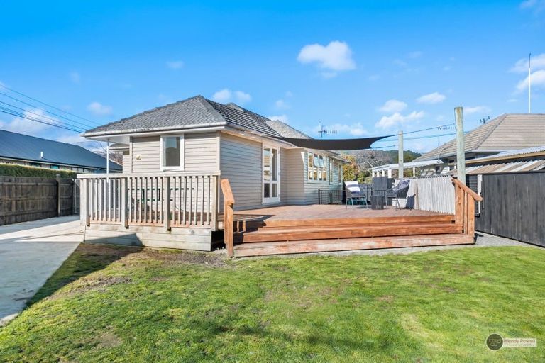 Photo of property in 7 Routley Crescent, Elderslea, Upper Hutt, 5018