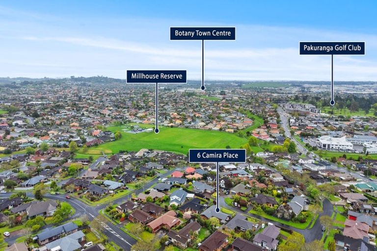 Photo of property in 6 Camira Place, Botany Downs, Auckland, 2010