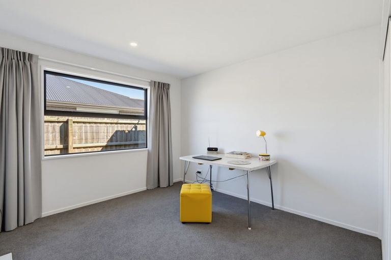 Photo of property in 22 Perendale Street, Belfast, Christchurch, 8051