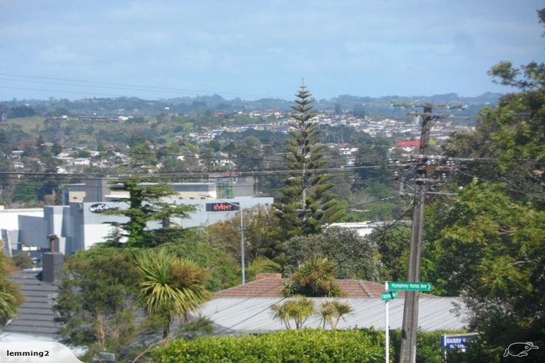 Photo of property in 7/39 Norcross Avenue, Henderson, Auckland, 0612