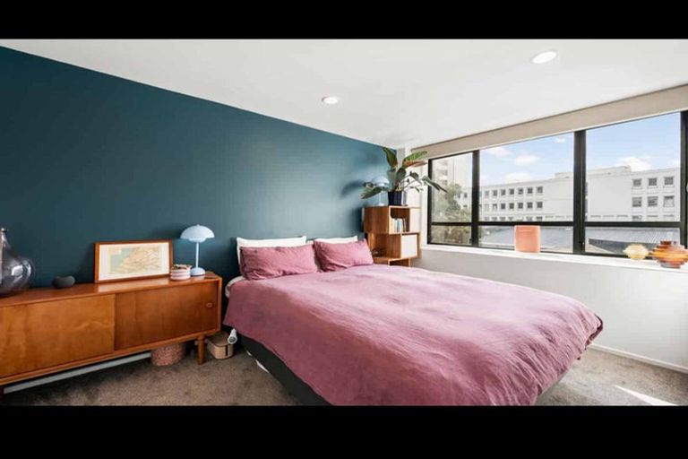 Photo of property in Atlas House, 16a/22 Ghuznee Street, Te Aro, Wellington, 6011