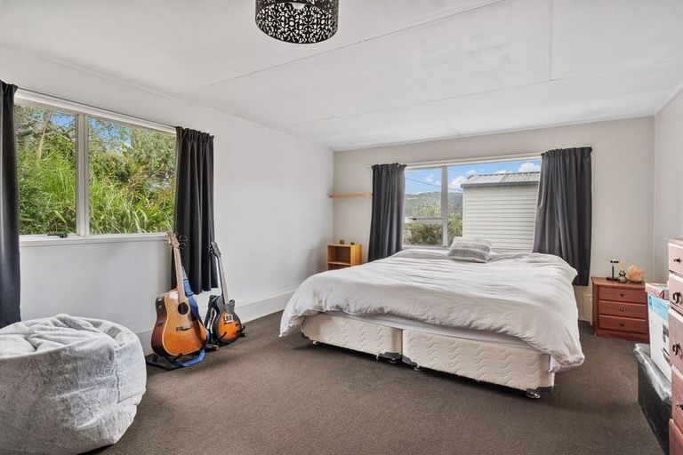 Photo of property in 24 Hilltop Avenue, Morningside, Whangarei, 0110
