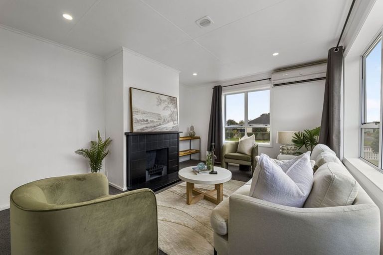 Photo of property in 58 Wrantage Street, Westown, New Plymouth, 4310