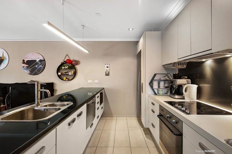 Photo of property in Bellagio Apartments, 7e/39 Taranaki Street, Te Aro, Wellington, 6011