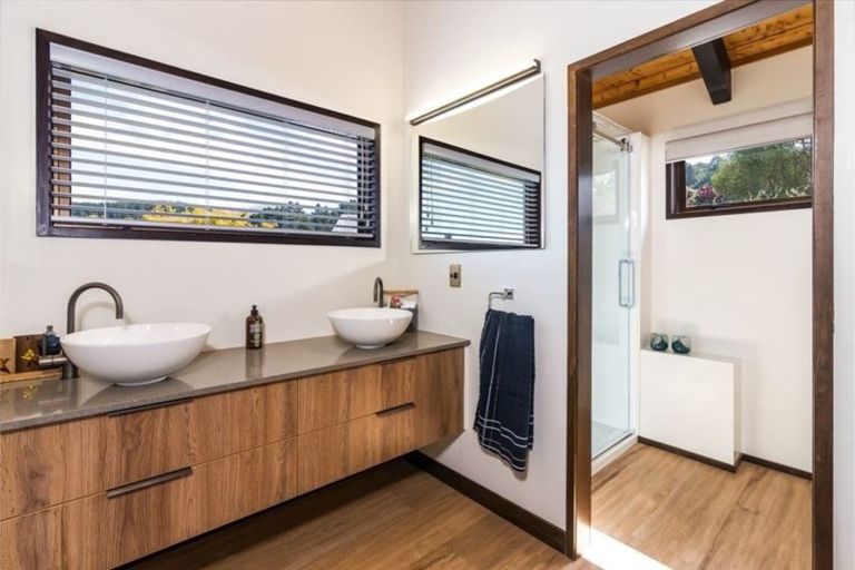 Photo of property in 12 Ewing Grove, Acacia Bay, Taupo, 3330