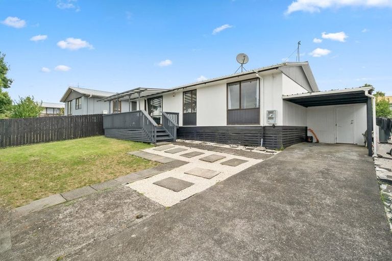 Photo of property in 1/62 Othello Drive, Clover Park, Auckland, 2023