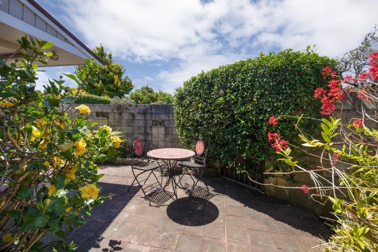 Photo of property in 10a Avondale Road, Taradale, Napier, 4112