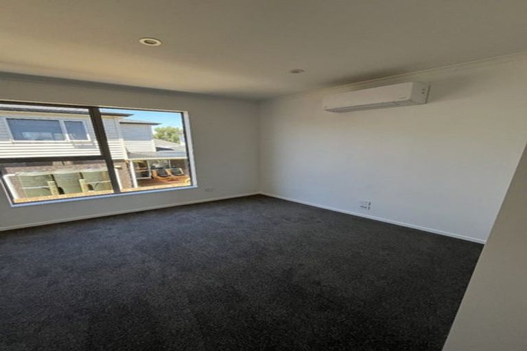Photo of property in 39 Ngae Place, Mangere East, Auckland, 2024