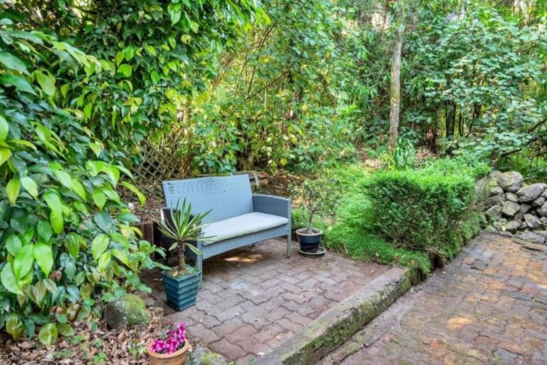 Photo of property in 14 Redmount Place, Red Hill, Papakura, 2110