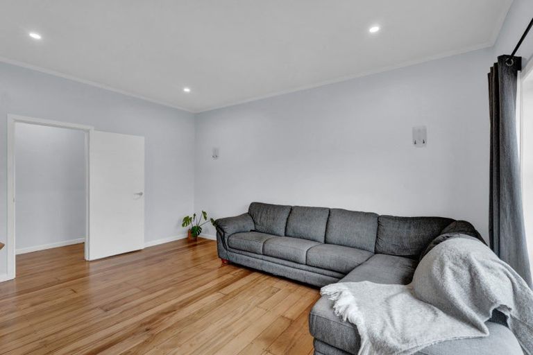 Photo of property in 44 Dorset Avenue, Westown, New Plymouth, 4310