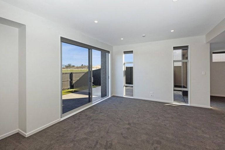 Photo of property in 6 Glen Rosa Lane, Broomfield, Christchurch, 8042