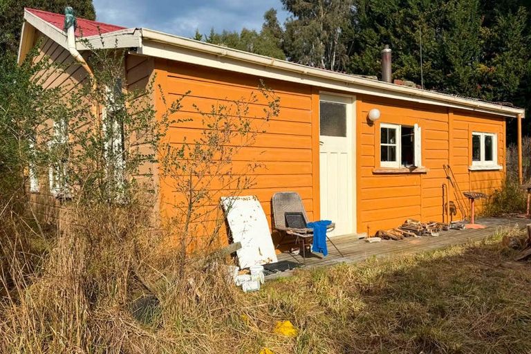 Photo of property in 14 Murphy Street, Dunback, Palmerston, 9483