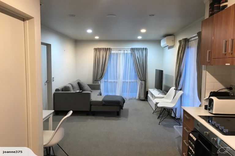 Photo of property in The Grand Apartments, 1d/4 Kell Drive, Albany, Auckland, 0632
