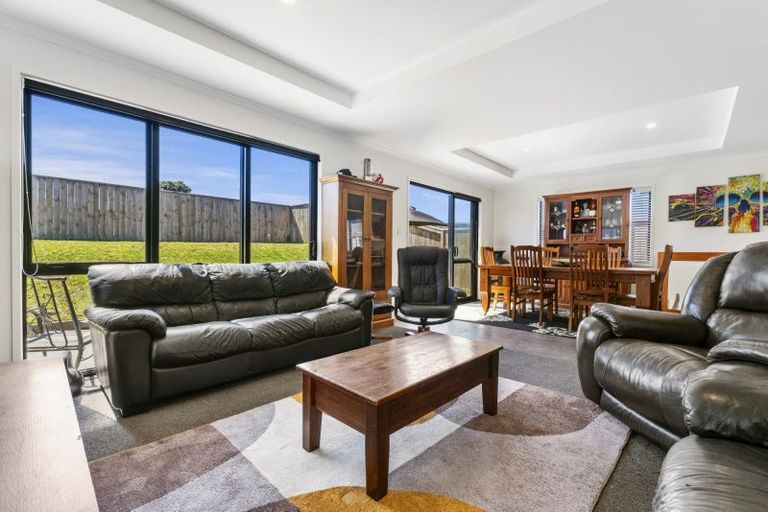 Photo of property in 73 Ridge Drive, Omokoroa, 3114