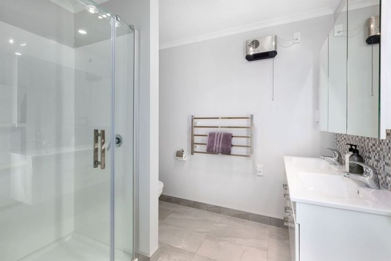 Photo of property in 157 Matai Road, Raumati Beach, Paraparaumu, 5032