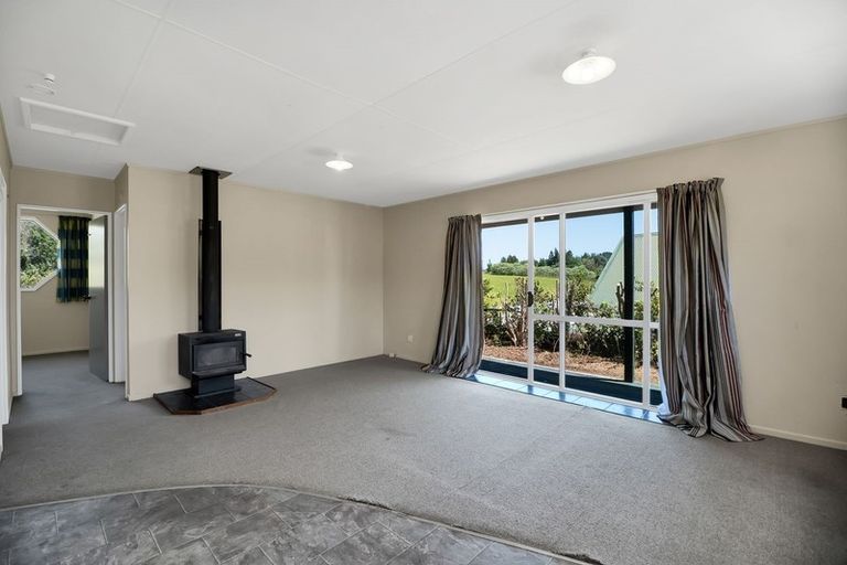Photo of property in 11 Te Rangi Hiroa Place, Urenui, 4375