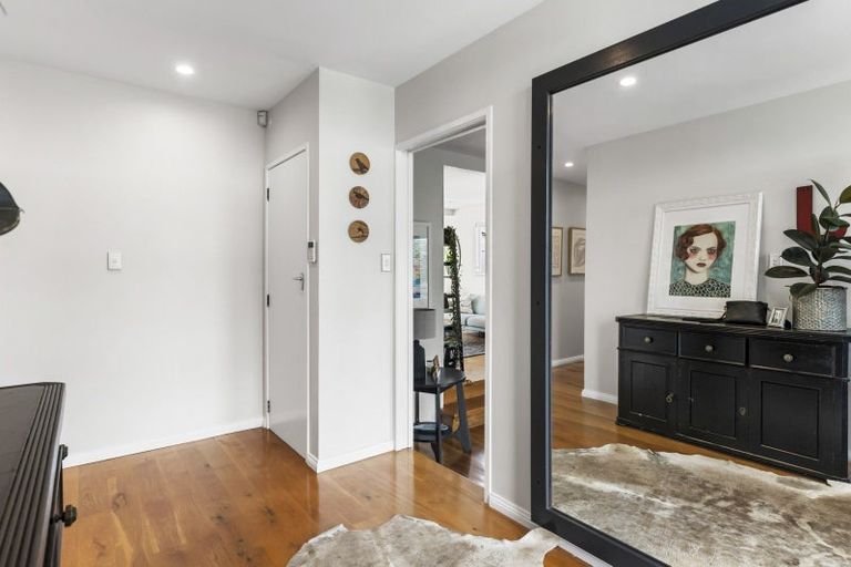 Photo of property in 12 Ripon Crescent, Meadowbank, Auckland, 1072