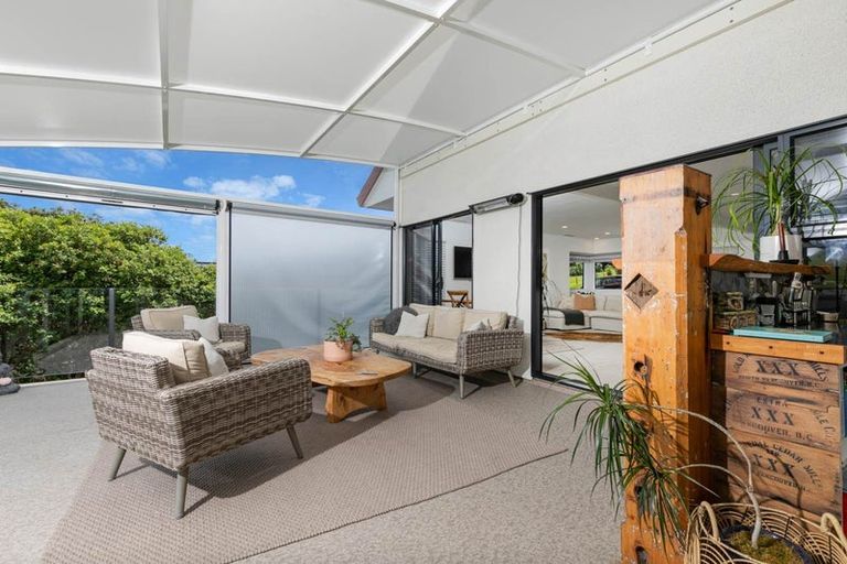 Photo of property in 15 East Avenue, Manly, Whangaparaoa, 0930