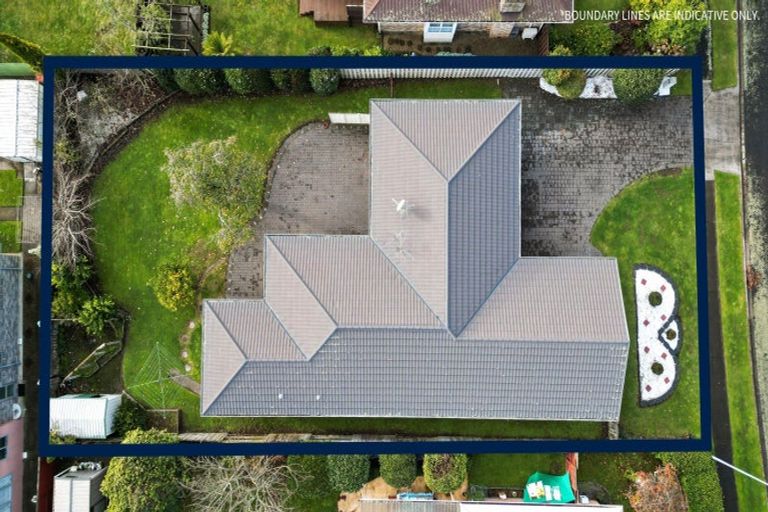 Photo of property in 34 Macmurdo Avenue, Glenview, Hamilton, 3206